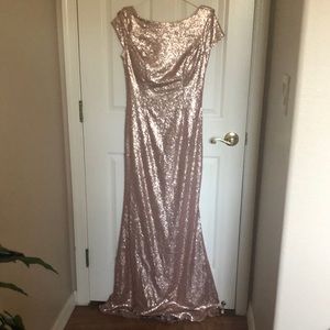 Formal, Long Rosy Pink Sequin Prom Dress with Cap Sleeves / Women’s Medium